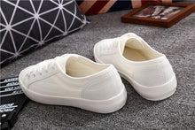 将图片加载到图库查看器，White Summer Womens Sneakers Trainers White Leather Canvas Shoes Tenis Classic Casual Cotton Slip On Canvas Comfortable Walking Flats Sneakers

