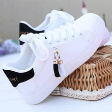Load image into Gallery viewer, White Women Breathable Sneakers Casual Sports Flat Low Top Sneaker Lace-up Classic Shoes Girls Comfortable Women's Casual Flats Elegant Soft Walking Sneakers
