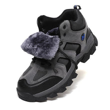 将图片加载到图库查看器，Winter Ankle Boots Mens Snow Warm Fur Leather Hiking Boots Outdoor Hunting Men's Work Warm Hiking Boots High Top Winter Outdoor Walking Lace Up Anti-Slip Breathable Ankle Booties For Mens
