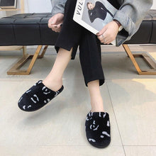 将图片加载到图库查看器，Winter Cotton Slippers Women Leopard Shoes Fashion Fur Slides For Home Comfort Warm Womens Slippers Non-slip Fuzzy House Memory Foam Slippers Furry Fur Lined Bedroom Slippers
