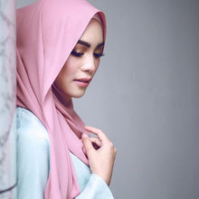 将图片加载到图库查看器，Winter Fashion Long Solid Color Soft Muslim Bubble Chiffon Hijab Scarf Shawls Hijab Elegant Scarf Wrap Lightweight Islamic Head Wear Escharpe Shawls Headband Wraps Lightweight Head Scarves Ladies Hijabs For  Women
