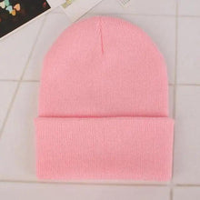 将图片加载到图库查看器，Winter Hats for Women Men New Beanies Knitted Solid Cool Hat Girls Autumn Female Beanie Warm Casual Cap For Winter Comfortable Soft Daily Slouchy Beanies Stylish Cool Hats For Girls And Boys
