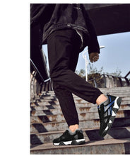 将图片加载到图库查看器，Winter Leather Sneakers Keep Warm Waterproof Mans Sneakers Work Casual Shoes Mens Autumn Anti-slip Leather Lace Up Lightweight Soft Modern Comfortable Classic Walking Sneakers
