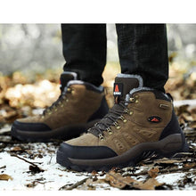 Load image into Gallery viewer, Winter Plush Warm Men's Boots Comfortable Non-slip Hiking Walking Boots Men's Outdoor Hunting Sports Snow Boots Waterproof Lightweight Warm Ankle Booties Comfortable Casual Hiking Boots
