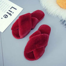 Load image into Gallery viewer, Winter Women Cozy Home Furry Slippers
