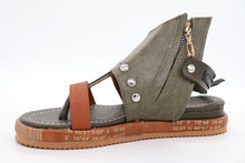 将图片加载到图库查看器，Woman Sandals Flat Casual Summer Sandals Women's Fashion Flip Flops Elegant Sandals Artificial Leather Platform Shoes Fashion Slides Ladies Lightweight Athletic Yoga Mat Sandals Slip On Thick Cushion Slippers Sandals
