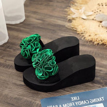 Load image into Gallery viewer, Women Bow Summer Sandals Slipper Indoor Outdoor Flip-flops Beach Shoes New Fashion Casual Flower Slipper High Heeled Bow-Knot Platform Flip Flops Beach Sandals Fashion Summer Slippers
