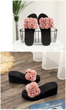 Load image into Gallery viewer, Women Bow Summer Sandals Slipper Indoor Outdoor Flip-flops Beach Shoes New Fashion Casual Flower Slipper High Heeled Bow-Knot Platform Flip Flops Beach Sandals Fashion Summer Slippers
