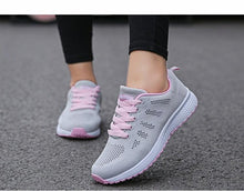 将图片加载到图库查看器，Women Casual Fashion Breathable Walking Mesh Flat Shoes White Sneakers Summer New Fashion Women's Vulcanized Running Sneakers Walking Tennis Shoes
