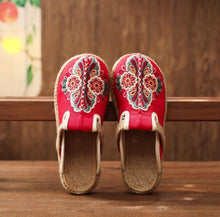 将图片加载到图库查看器，Women Casual Linen Handmade Mules Flat Slippers Retro Vegan Summer Canvas Comfortable Espadrille New Women Shoes Slides Flat Summer Style Handmade Retro Slippers
