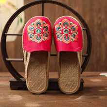 将图片加载到图库查看器，Women Casual Linen Handmade Mules Flat Slippers Retro Vegan Summer Canvas Comfortable Espadrille New Women Shoes Slides Flat Summer Style Handmade Retro Slippers
