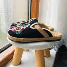 将图片加载到图库查看器，Women Casual Linen Handmade Mules Flat Slippers Retro Vegan Summer Canvas Comfortable Espadrille New Women Shoes Slides Flat Summer Style Handmade Retro Slippers

