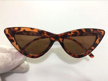 Load image into Gallery viewer, Women Elegant Black Summer Sunglasses Stylish New Popular Cat Eye Design Sunglasses For Woman New Small Eyewear Shades For Women Retro Summer Design Glasses
