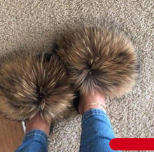 将图片加载到图库查看器，Women Fox Fur Slides Home Beautiful Flat Sandals Female Cute Fluffy House Woman Fur Fluffy Slippers Furry Slides Summer Sandals Open Toe Indoor Outdoor Comfortable Slides Sandals
