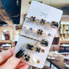 Load image into Gallery viewer, Women Hair Clips Set Jewelry Fashion Green Crystal Hair Accessories Luxury Simulation Pearl Barrette Pin For Girl Gift Ornaments Fashion Hairgrips Accessories For Party
