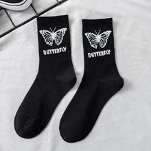 将图片加载到图库查看器，Women Korea Funny Socks Long Socks Black Cool Socks Harajuku GD Hip Hop Cotton Skateboard Socks Men New Trend Daisy Socks Men
