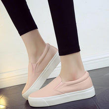 Load image into Gallery viewer, Women Leather Espadrilles Spring Trend Casual Flats Sneakers New Fashion Comfort Slip-on Platform Vulcanized Shoes Women Casual Fashionable Sports Espadrilles
