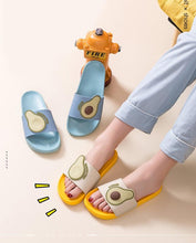 将图片加载到图库查看器，Women Men Summer Slippers Casual Sandals Beach Slides Fruits Avocado Flip Flops Non-Slip Soft Sole Bathroom Shoes Open Toe Soft Slippers Non-Slip Soft Shower Spa Bath Pool Gym House Sandals
