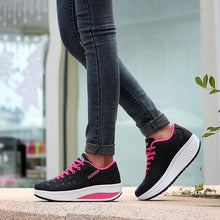 Load image into Gallery viewer, Women Modern Sneakers Height Increasing Flatform Lace-up Walking Leather Sneakers Fashion Breathble Vulcanized Shoes Women Casual Sport Sneakers
