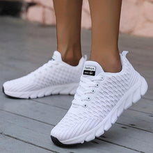 Load image into Gallery viewer, Women Running Sneakers Breathable Women Flat Shoes Lightweight Casual Lace-up Casual Light Sneaker Outdoor Breathable Mesh Fashion Sports Womens Sneakers

