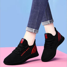 将图片加载到图库查看器，Women's Breathable Non-slip Platform Fashion Autumn New Casual Running Shoes Black Sneakers Lightweight Mesh Tennis Sneaker Fashion Athletic Walking Shoes
