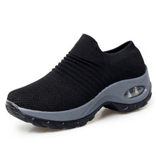 将图片加载到图库查看器，Women's Casual Chunky Sneakers Platform Walking Shoes Fashion Knited Casual Walking Shoes Sock Sneakers Slip On Mesh Air Cushion Comfortable Easy Shoes
