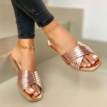 Load image into Gallery viewer, Women Sandals Summer Outdoor Beach Flip-flop Sandals Solid Fashion Sandals Flats Casual Shoes Black Summer Flat Sandals Stylish Flip Flop Comfortable Color Matching Sandals Flat Non-Slip Open-Toe Casual Beach Sandals
