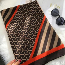 Load image into Gallery viewer, Women Scarf Leopard Print Cotton Large Size Scarfs For Winter Shawls Winter Warm Casual Wear For Women Lovely Floral Tassel Cotton ab Shawls Lady Silk Wraps Scarves

