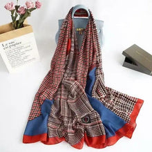 Load image into Gallery viewer, Women Scarf Leopard Print Cotton Large Size Scarfs For Winter Shawls Winter Warm Casual Wear For Women Lovely Floral Tassel Cotton ab Shawls Lady Silk Wraps Scarves
