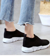 将图片加载到图库查看器，Women Slip On White Sneakers Vulcanize Shoes Super Light Women Casual Breathable Walking Shoes Lightweight Running Shoes Mesh Workout Casual Espadrilles Sports Sneakers
