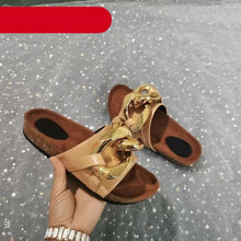 将图片加载到图库查看器，Women Slippers Metal Chain Leather Flat Slippers Women Fashion Casual Shoes Runway Half Women Flat Slide Sandals Slip On Open Toe Sandals Casual Style Slippers

