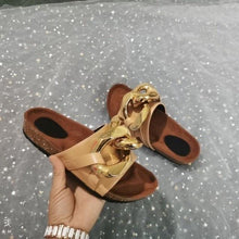 将图片加载到图库查看器，Women Slippers Metal Chain Leather Flat Slippers Women Fashion Casual Shoes Runway Half Women Flat Slide Sandals Slip On Open Toe Sandals Casual Style Slippers

