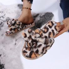 将图片加载到图库查看器，Women Slippers Winter Shoes Home Slippers Faux Fur Slippers Leopard Print Bow Decoration Shoes Faux Fur Slippers Warm Flip Flop House Slippers Open Toe Home Slippers For Girls
