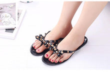 将图片加载到图库查看器，Women Summer Flip Flops Slippers Slide Sandals Beach Slides Soft Sole Sandals Women Flat Thong Strap Modern Flip Flops Slip On Cute Beach Casual Cute Summer Sandals
