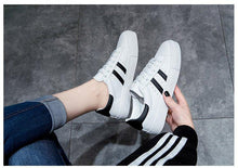 将图片加载到图库查看器，Women White Casual Shoes Casual Women Sneakers Flats Girl Breathble Vulcanized Shoes Lace Up White Casual Style Comfortable Sneakers Eco Leather Street Sneakers
