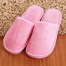 将图片加载到图库查看器，Women Winter Heart Shoes Woman Slides Plush Home Slippers Indoor House Shoes Winter Warm Fur Slippers With Embroidered Heart Details Soft And Warm House Slippers With Cushioned Insole
