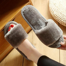 将图片加载到图库查看器，Women Winter Heart Shoes Woman Slides Plush Home Slippers Indoor House Shoes Winter Warm Fur Slippers With Embroidered Heart Details Soft And Warm House Slippers With Cushioned Insole
