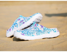 将图片加载到图库查看器，Womens Casual Clogs Breathable Beach Sandals Valentine Slippers Summer Slip On Women Flip Flops Shoes Sandals Quick Drying Slippers Walking Lightweight Rain Beach Summer Pool Water Shoes
