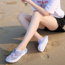 将图片加载到图库查看器，Womens Casual Clogs Breathable Beach Sandals Valentine Slippers Summer Slip On Women Flip Flops Shoes Sandals Quick Drying Slippers Walking Lightweight Rain Beach Summer Pool Water Shoes
