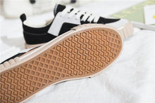 将图片加载到图库查看器，Womens New Spring Fashion Canvas Casual Flats Striped Vulcanize Fashion Style Sneakers Low-Cut Trainers Canvas Flat Sneakers Casual Slip On Canvas Comfortable Design
