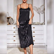 Load image into Gallery viewer, Women's Pajamas Bathrobe Robes Nightgown

