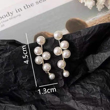 Load image into Gallery viewer, Women's Pearl Alloy Stud Earrings
