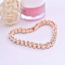 Load image into Gallery viewer, Women's Tennis Crystal Bracelet
