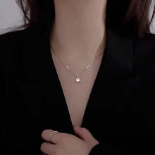 将图片加载到图库查看器，Zirconia Water Drop Pendant Clavicle Chain Necklace
